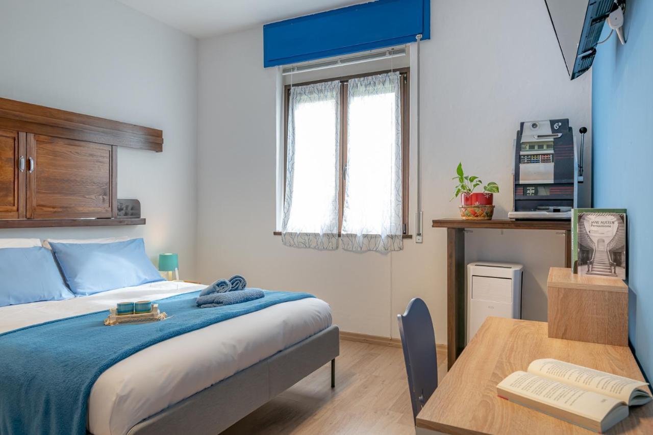 Apartmán Bilocale Blue Relax Erba Exteriér fotografie